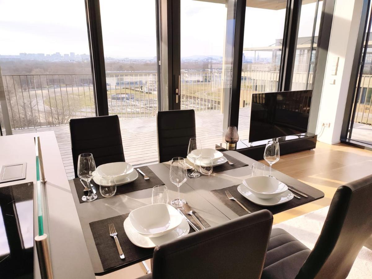 Panorama Apartment Vienna - Free Parking, Sauna & Fitness Екстер'єр фото