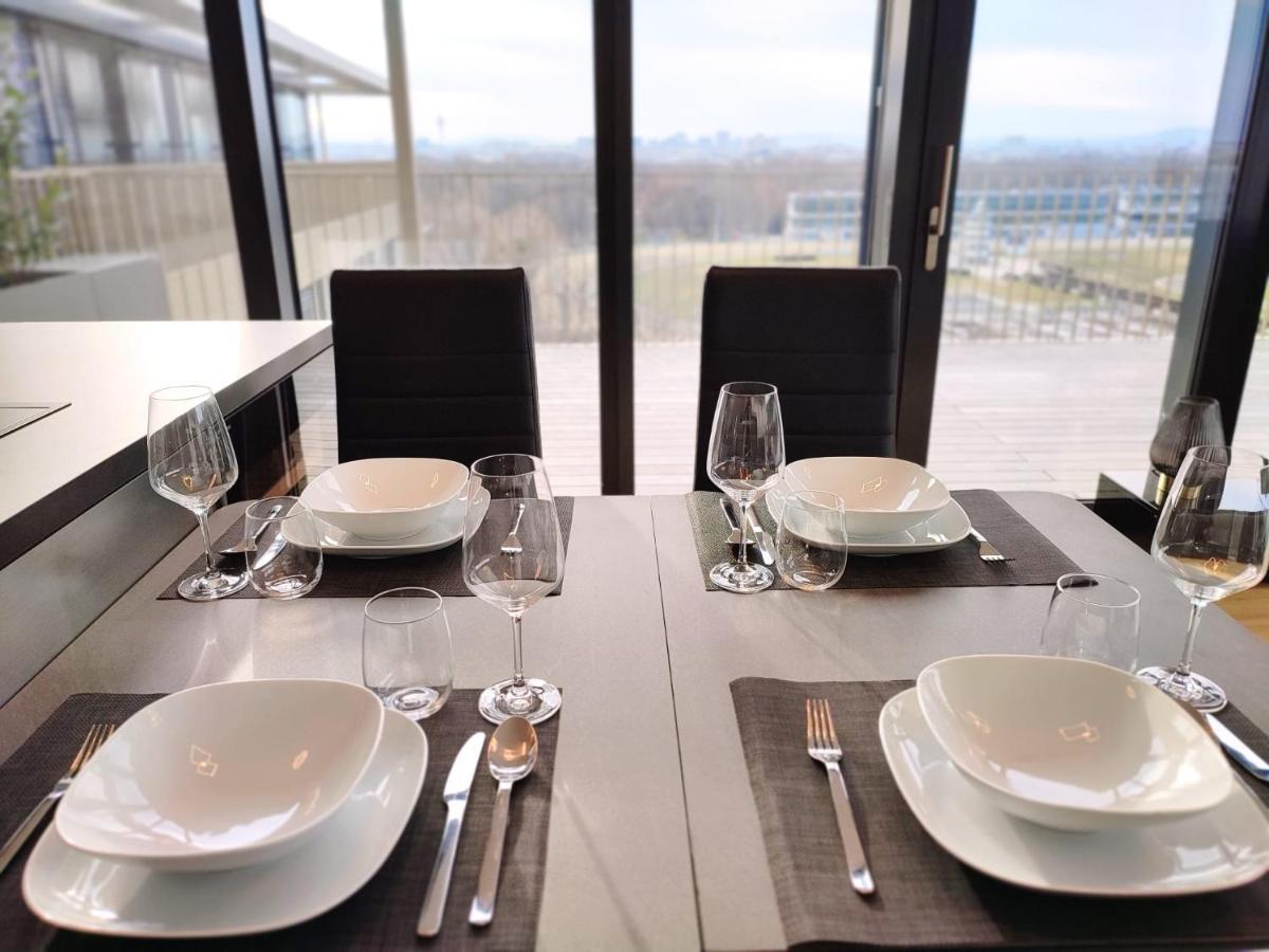 Panorama Apartment Vienna - Free Parking, Sauna & Fitness Екстер'єр фото