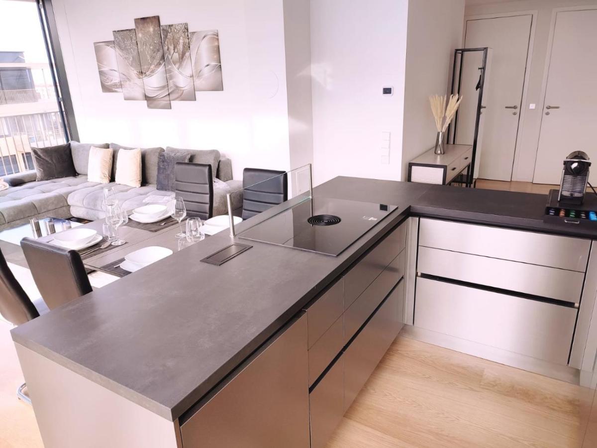 Panorama Apartment Vienna - Free Parking, Sauna & Fitness Екстер'єр фото
